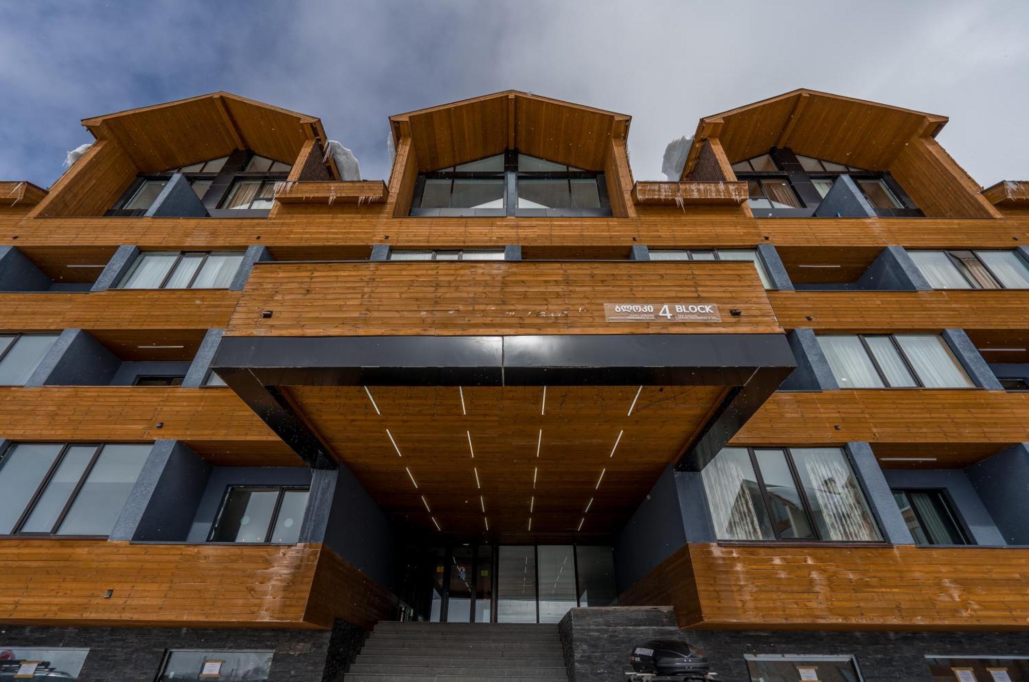 New Gudauri Block 4 - Ski4Life Exteriör bild
